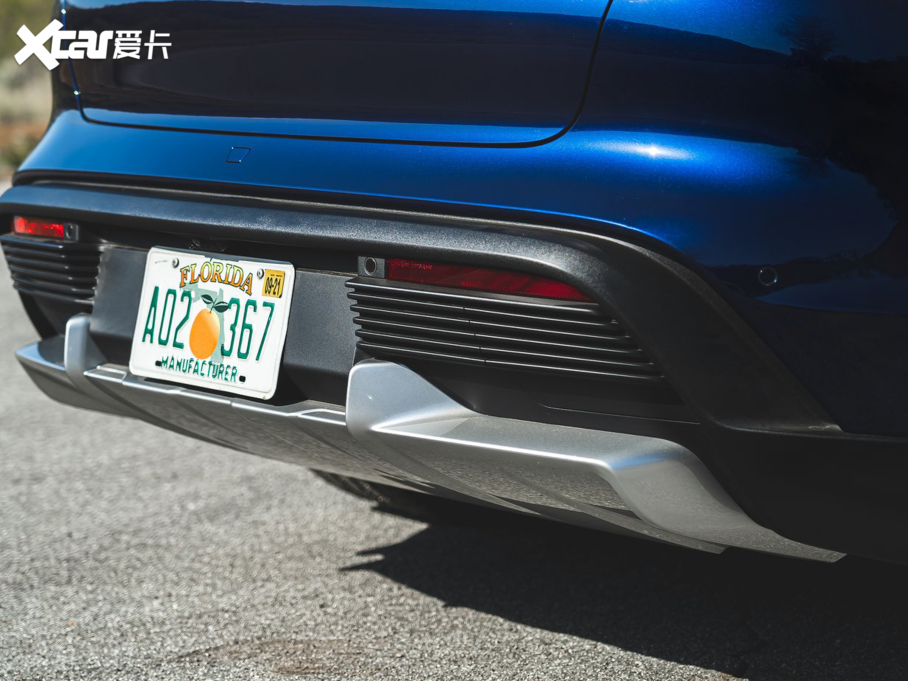 2022Taycan Turbo Cross Turismo