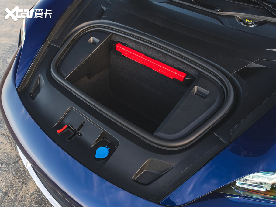 2022Taycan Turbo Cross Turismo