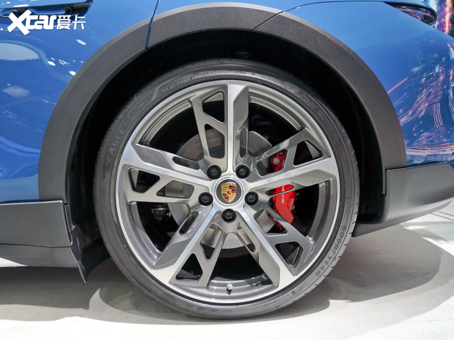 2022Taycan Taycan 4S Cross Turismo