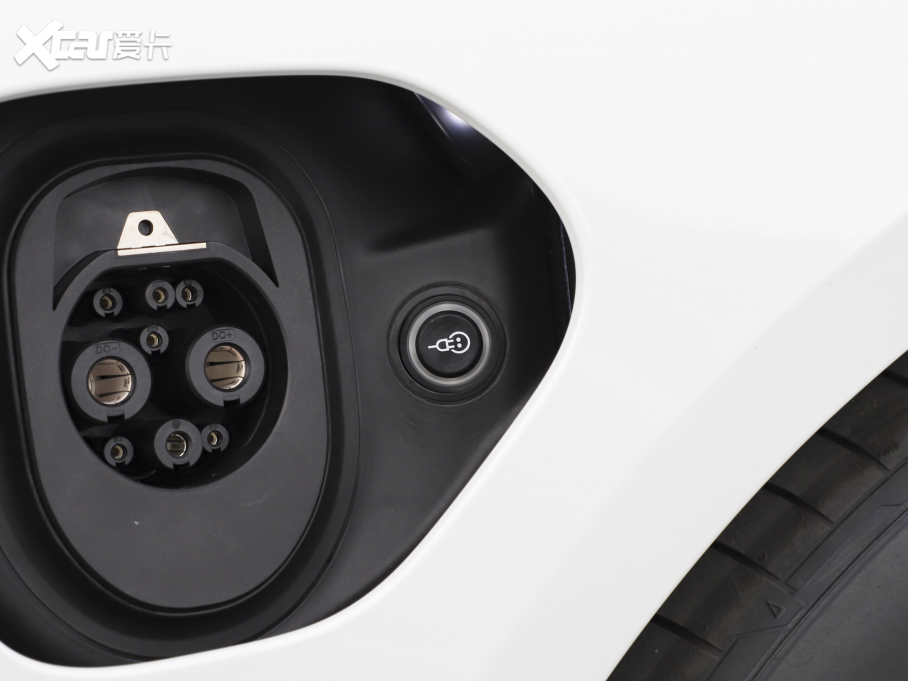 2022Taycan Ŀ Taycan