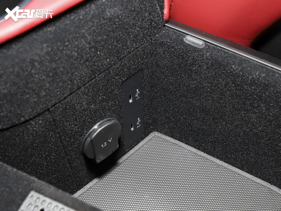 2022Taycan Ŀ Taycan