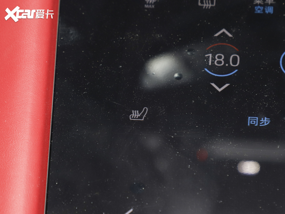 2022Taycan Ŀ Taycan