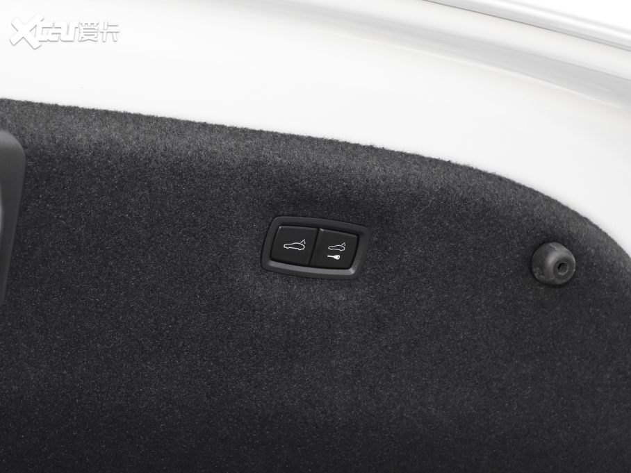 2022Taycan Ŀ Taycan