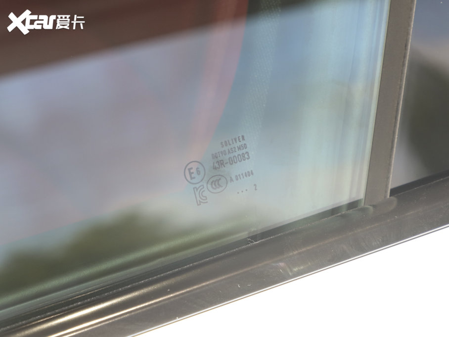 2022Taycan Ŀ Taycan 4S