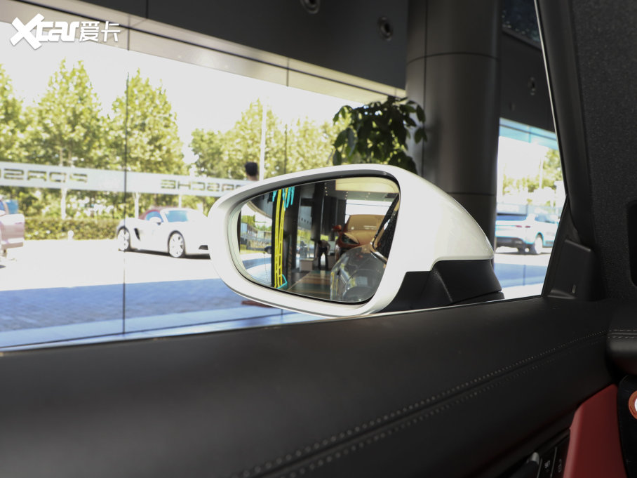 2022Taycan Ŀ Taycan 4S