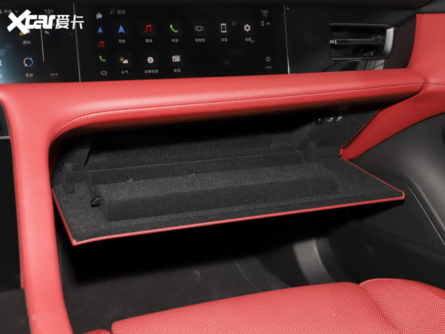 2022Taycan Ŀ Taycan 4S