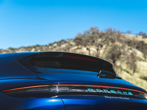 2022款Turbo Cross Turismo 细节外观