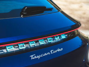 2022款Turbo Cross Turismo 细节外观
