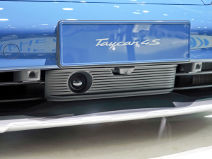 2022Taycan 4S Cross Turismo ^