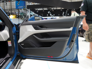 2022Taycan 4S Cross Turismo п؅^