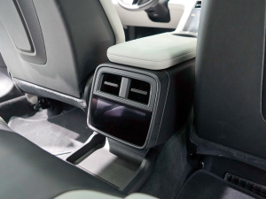 2022Taycan 4S Cross Turismo п؅^