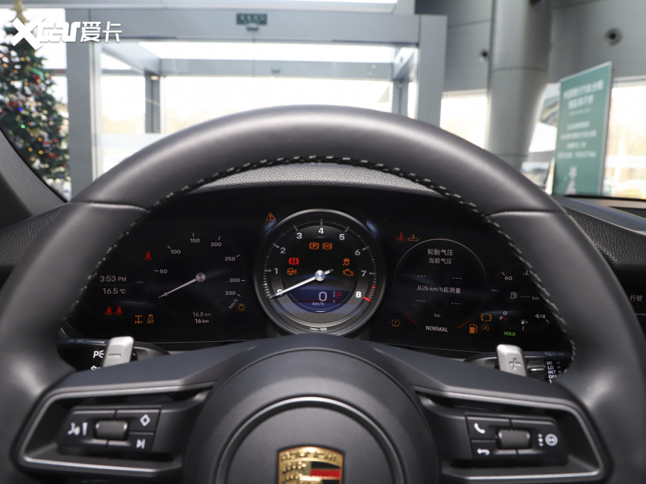 2022��r��911 Targa 4