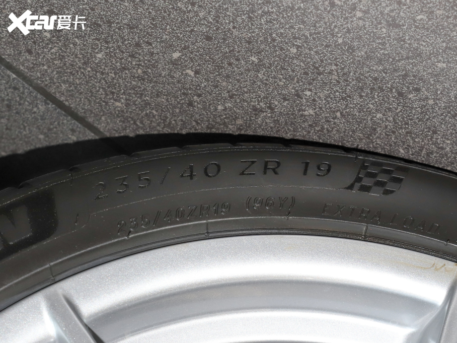 2022r911 Carrera 4