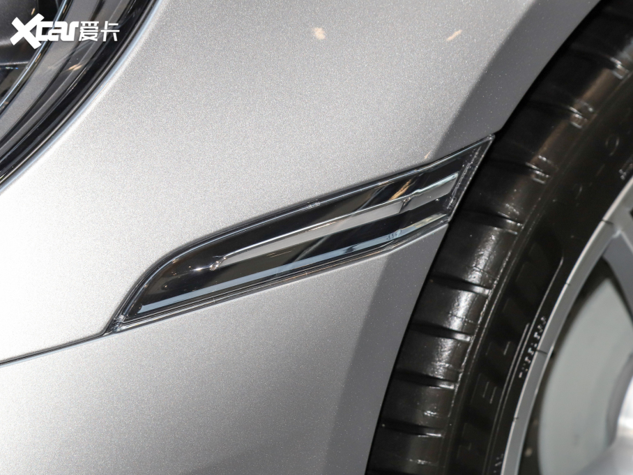 2022r911 Carrera 4