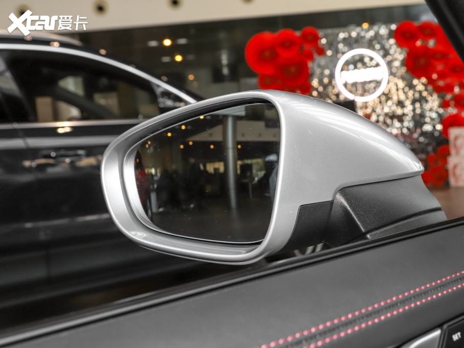 2022r911 Carrera 4