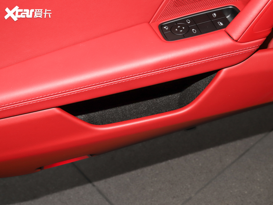 2022r911 Carrera 4