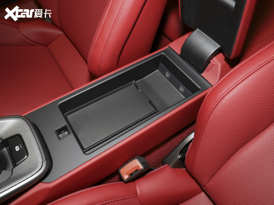 2022��r(sh��)��911 Carrera Cabriolet