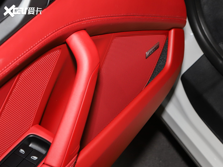 2022r(sh)911 Carrera