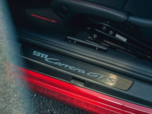 2022Carrera GTS g