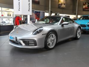 2022Carrera 4 ǰ45