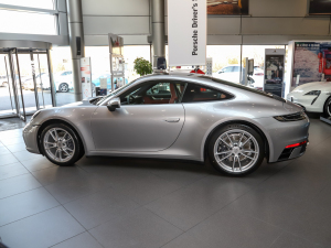 2022Carrera 4 ȣ