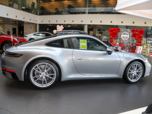 2022Carrera 4 ȣң