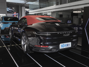 2022Carrera Cabriolet 45