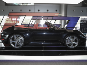 2022Carrera Cabriolet w^