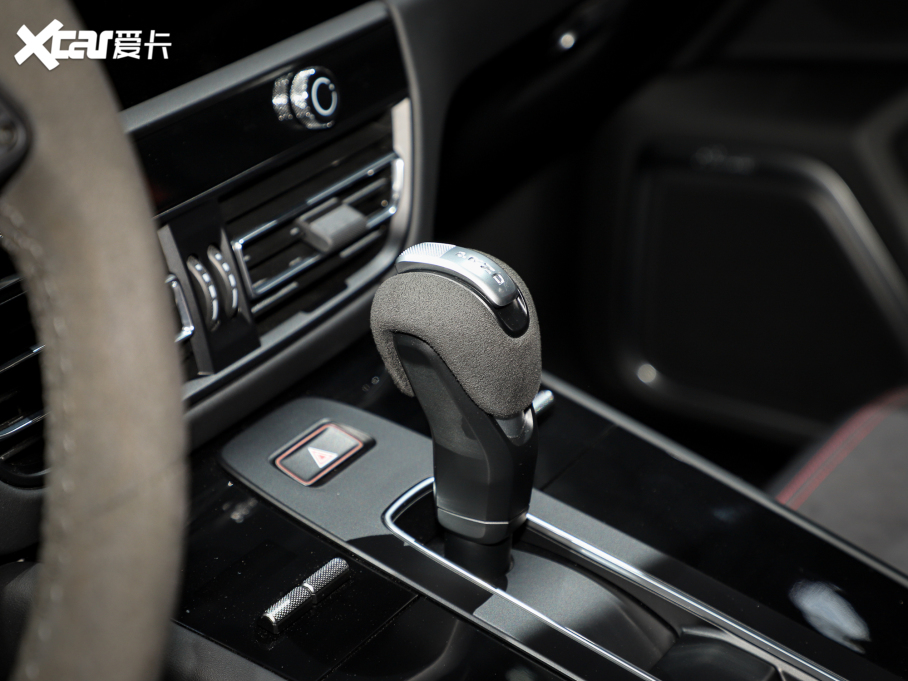 2022Macan Macan GTS 2.9T