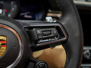 2022Macan 2.0T п؅^