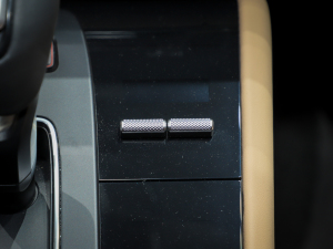 2022Macan 2.0T п؅^