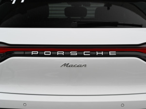 2022Macan 2.0T ^