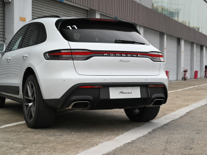 2022Macan 2.0T (x)(ji)^