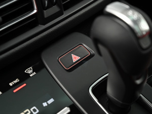 2022Macan 2.0T п؅^