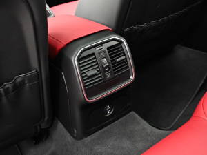 2022Macan 2.0T п؅^