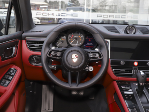 2022款Macan GTS 2.9T 方向盘