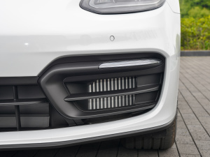 2022Panamera 4 E-Hybrid 2.9T ^