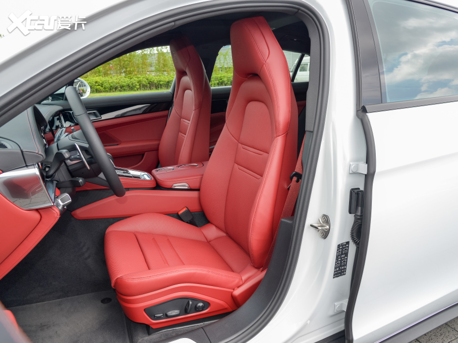 2022Panamera Panamera 4 LK