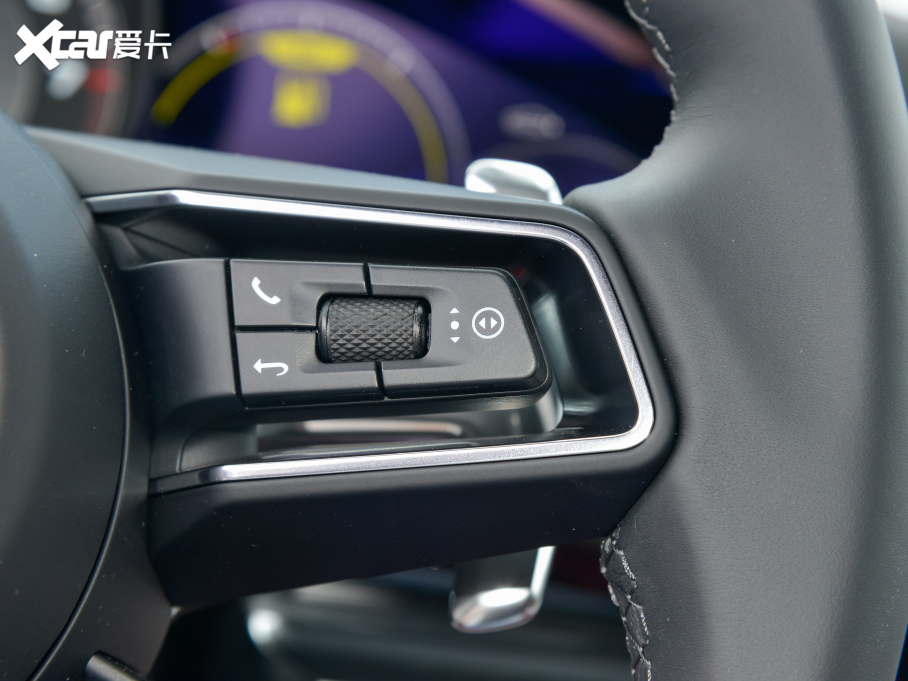 2022Panamera Panamera 4 LK