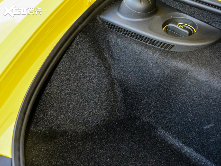 2022r718 Boxster 2.0T