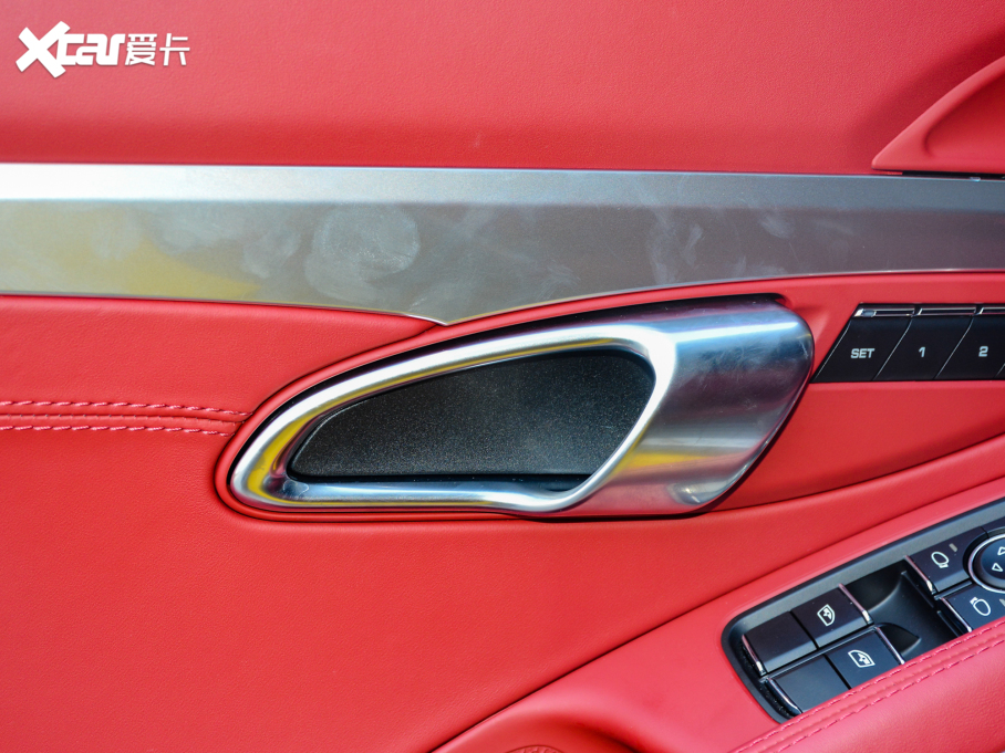 2022r718 Boxster 2.0T