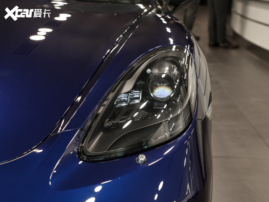 2022r718 Cayman 2.0T