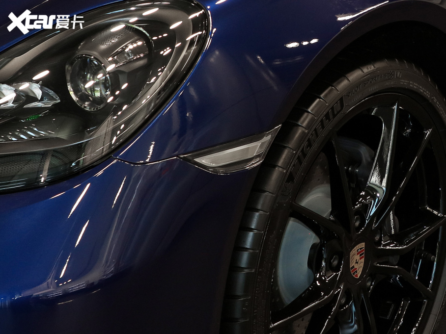 2022r718 Cayman 2.0T