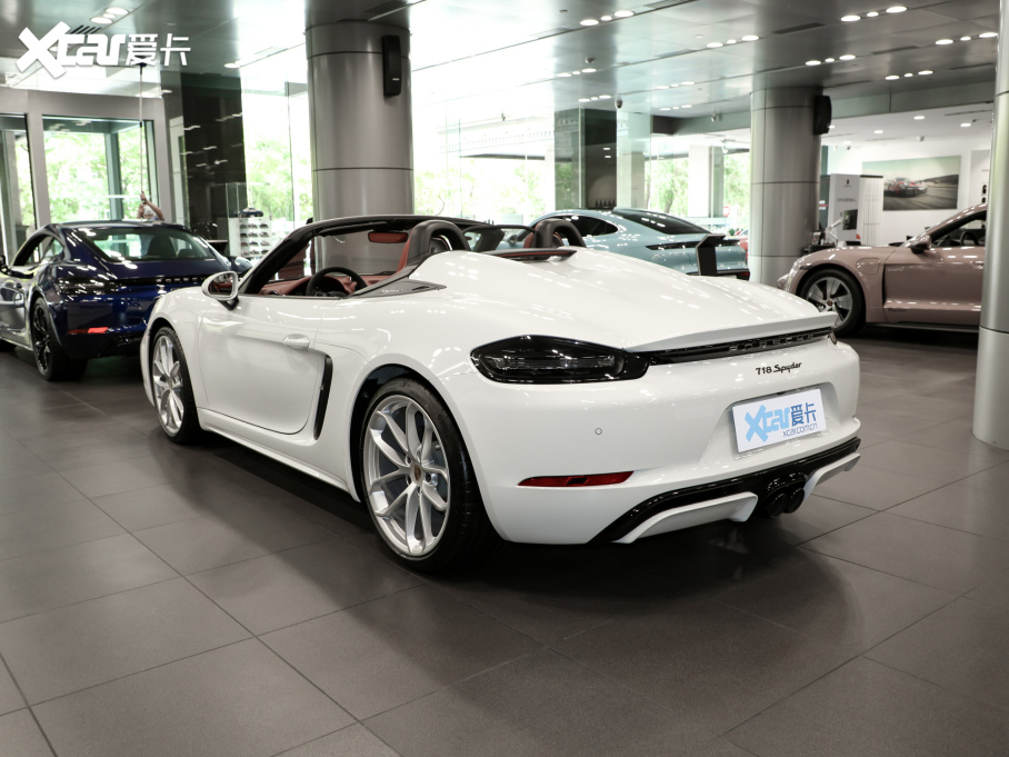 2022r718 Spyder 2.0T