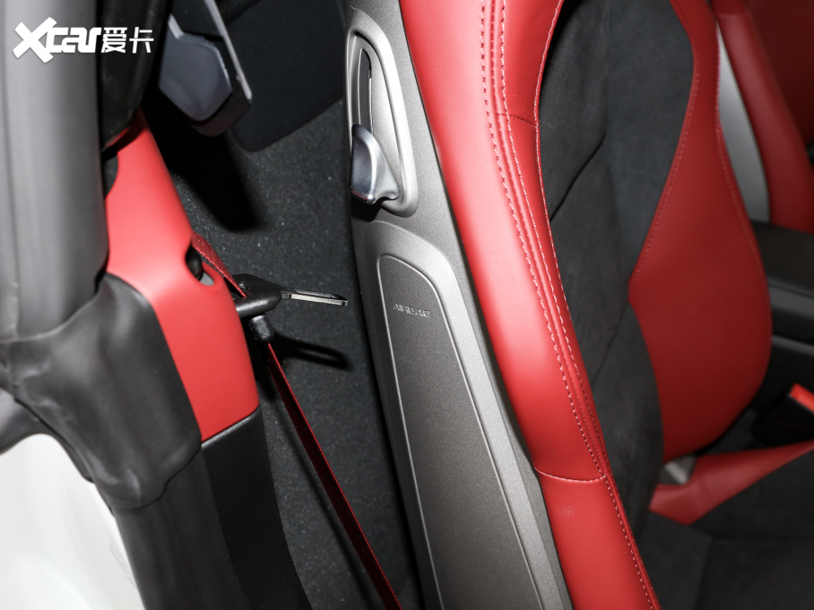 2022r718 Spyder 2.0T