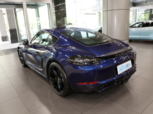 2022Cayman 2.0T 45