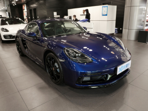 2022Cayman 2.0T ǰ45