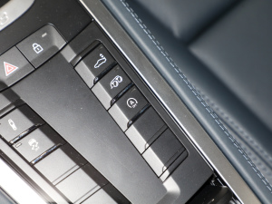 2022Cayman 2.0T п؅^