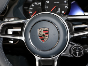 2022Cayman 2.0T п؅^