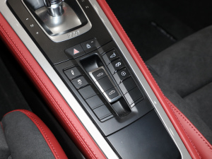 2022Spyder 2.0T п؅^